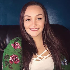 Meet your Posher, Haley